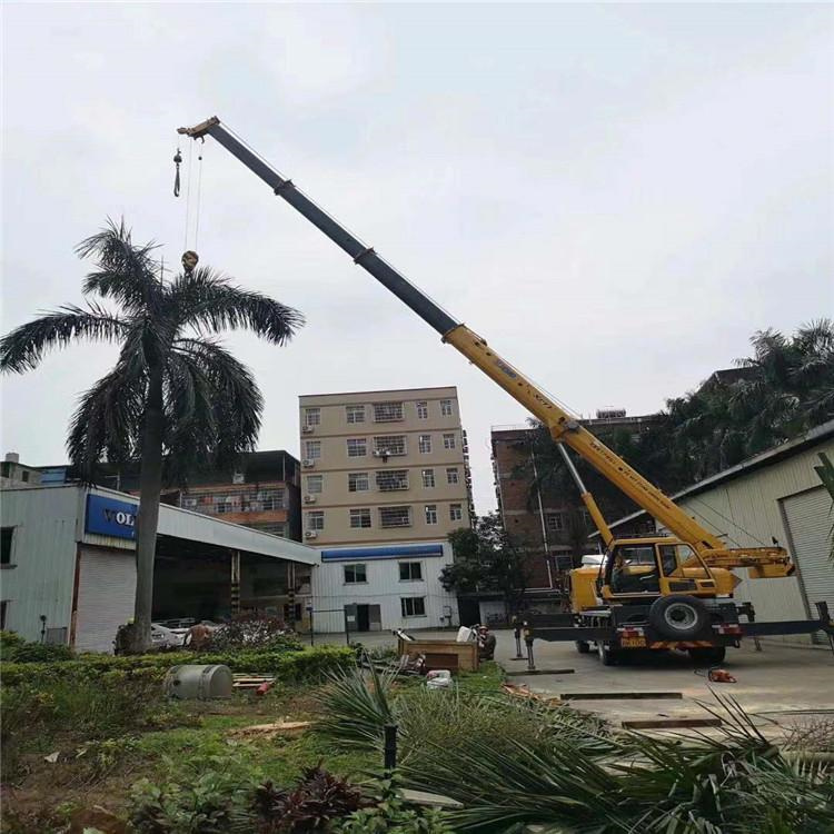 枣庄山亭12吨吊车出租一天的收费标准是什么