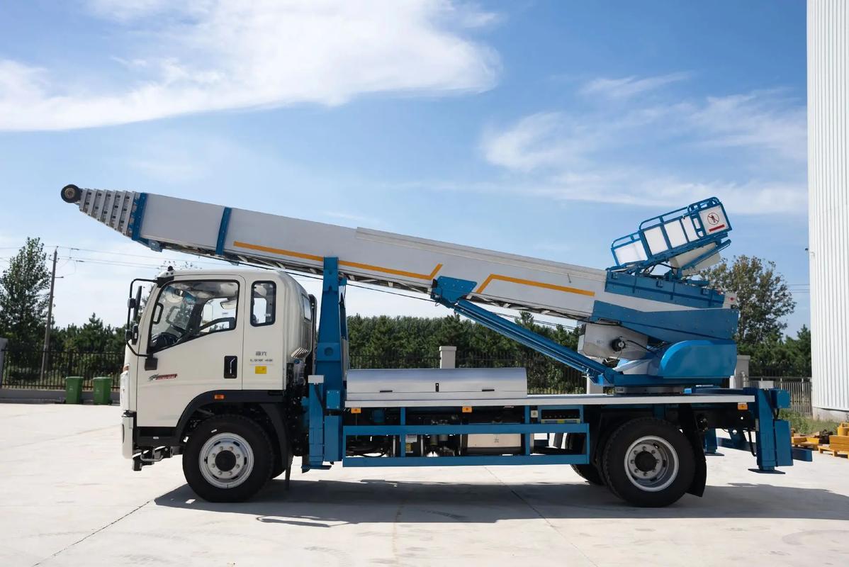 枣庄山亭云梯上料车租赁费用