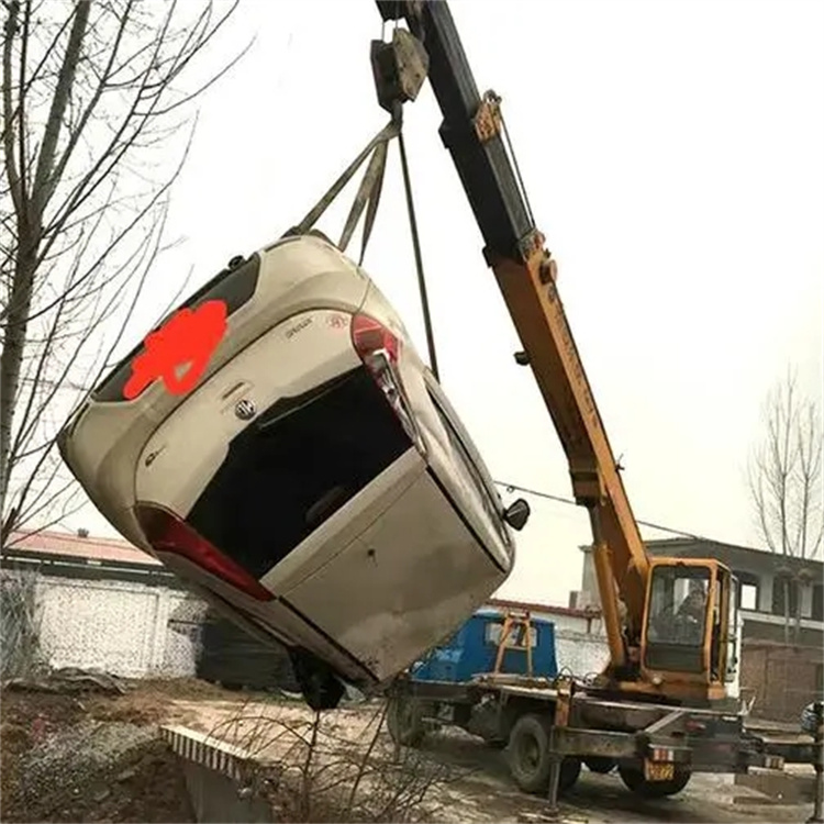 枣庄山亭随时待命，吊车24小时道路救援服务全解析