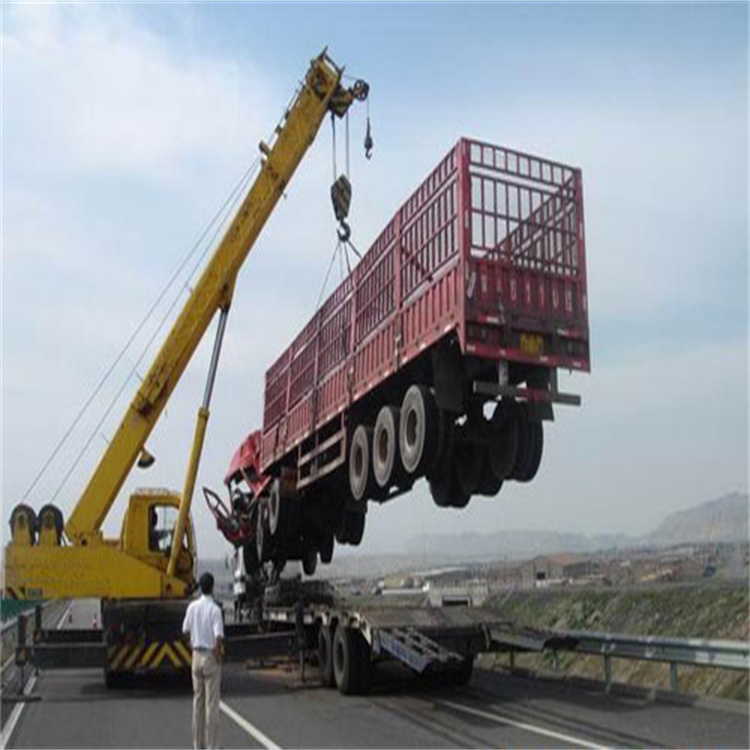 枣庄山亭吊车吊运安全措施