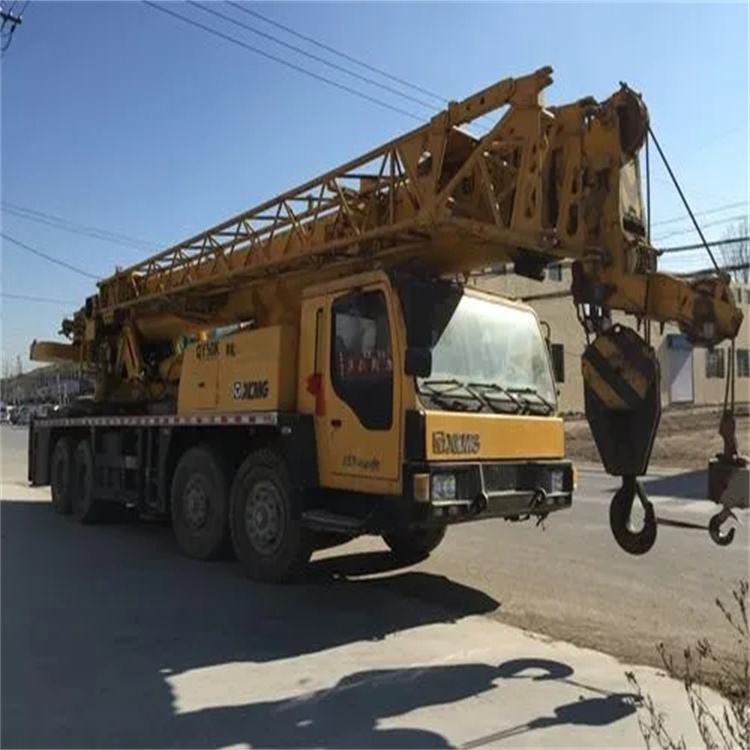 枣庄山亭吊车吊挖机吊哪里比较安全